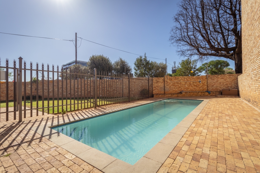 3 Bedroom Property for Sale in Honeydew Gauteng