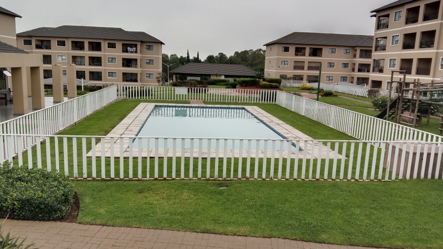 1 Bedroom Property for Sale in Lilianton Gauteng
