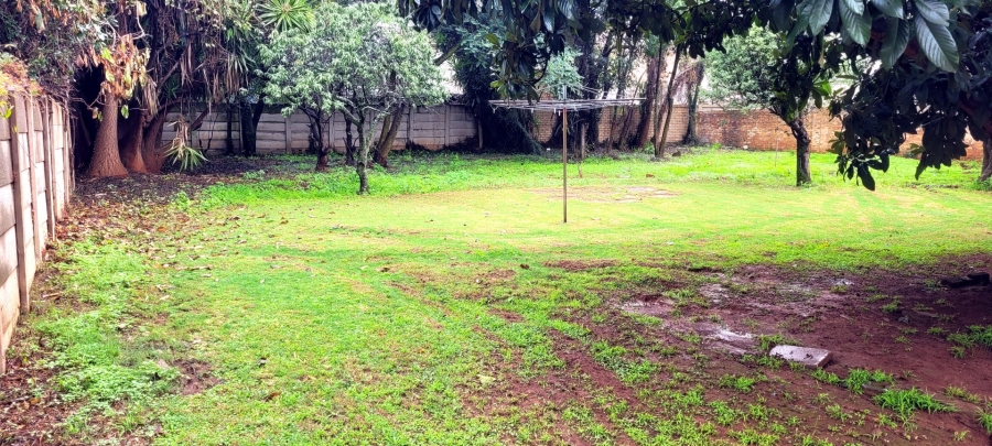0 Bedroom Property for Sale in Linden Gauteng