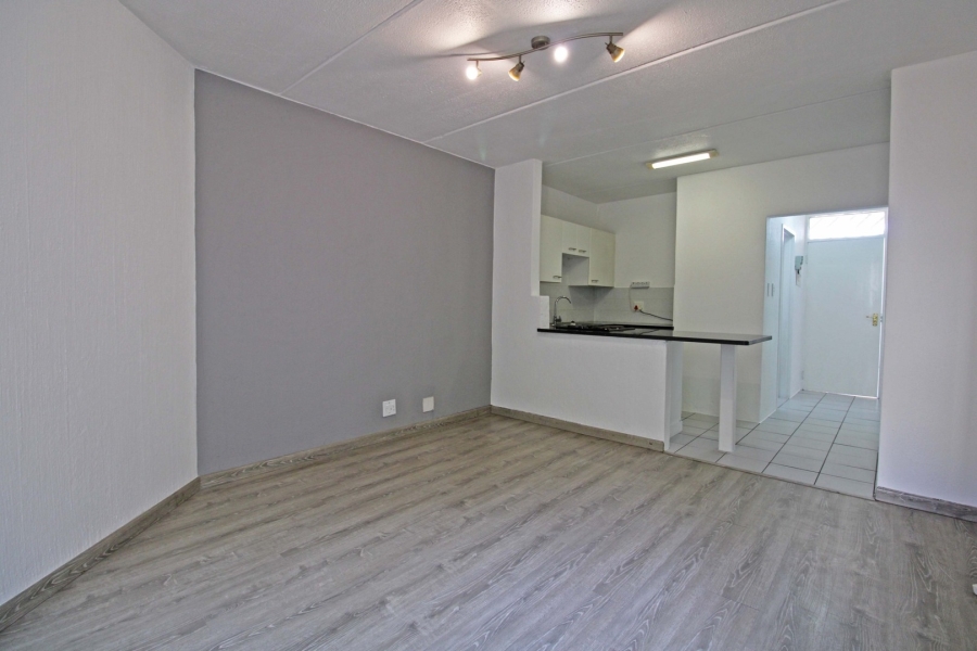 To Let 1 Bedroom Property for Rent in Bryanston Gauteng