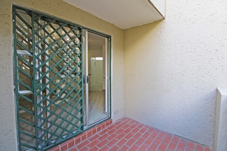 To Let 1 Bedroom Property for Rent in Bryanston Gauteng
