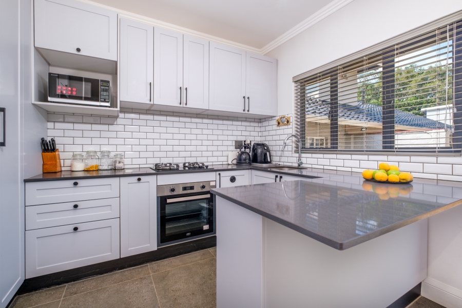 4 Bedroom Property for Sale in Quellerina Gauteng