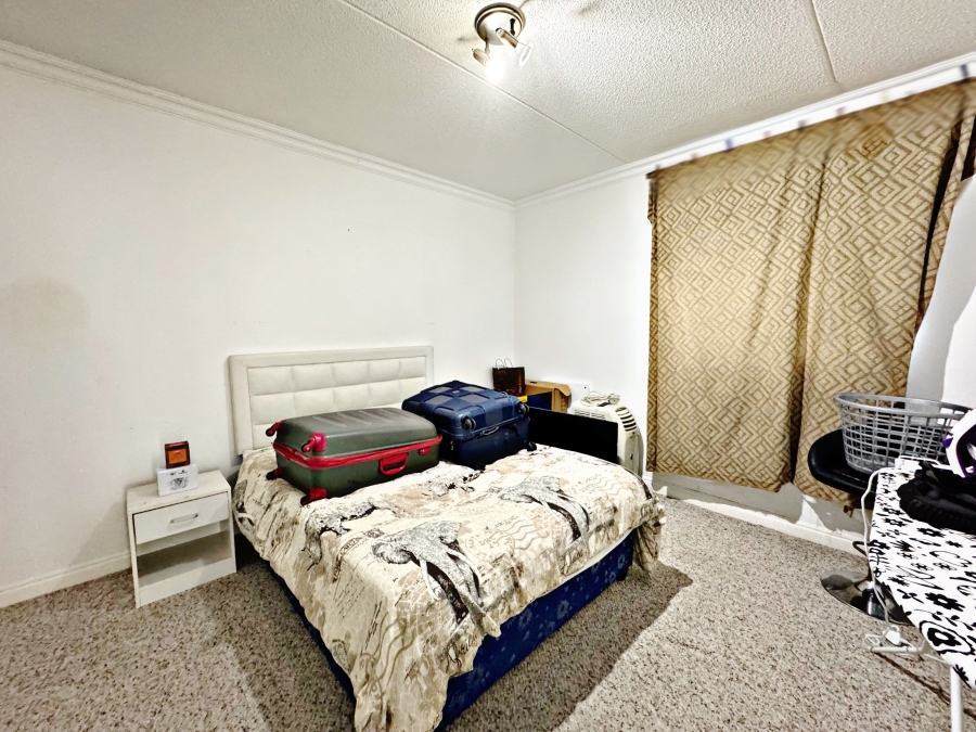 2 Bedroom Property for Sale in Sandown Gauteng