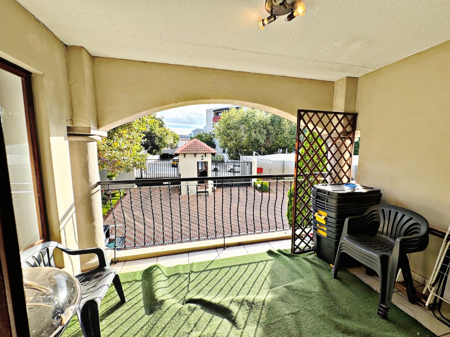 2 Bedroom Property for Sale in Sandown Gauteng