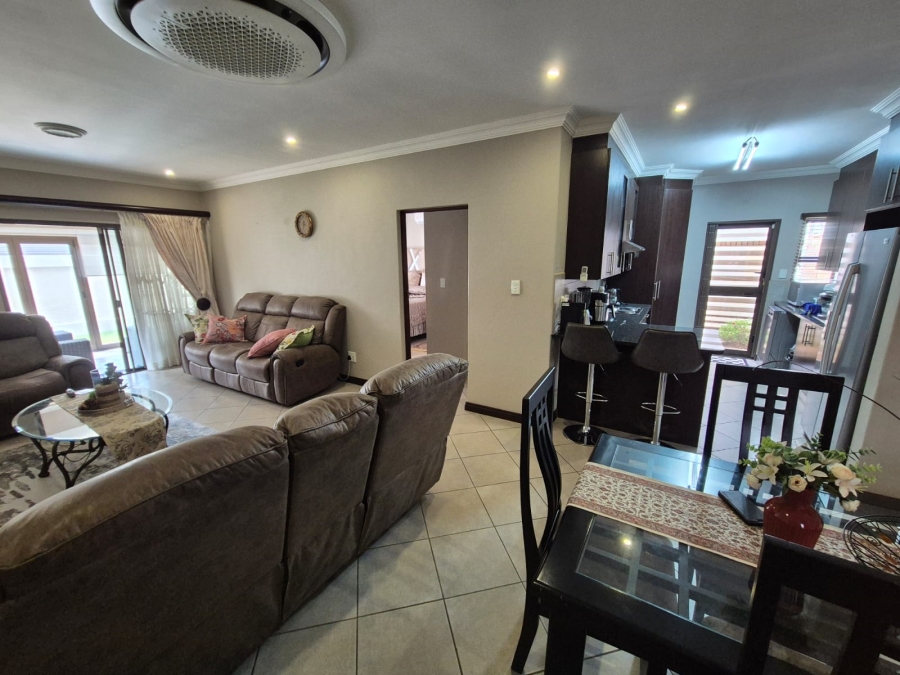 3 Bedroom Property for Sale in Annlin Gauteng