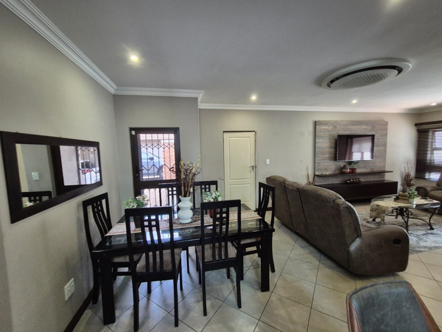 3 Bedroom Property for Sale in Annlin Gauteng