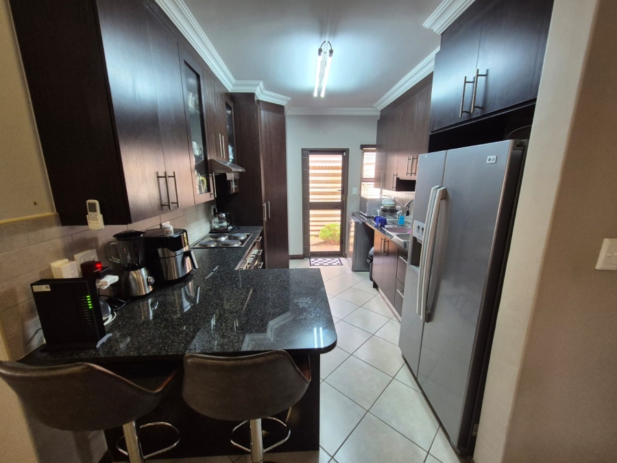 3 Bedroom Property for Sale in Annlin Gauteng