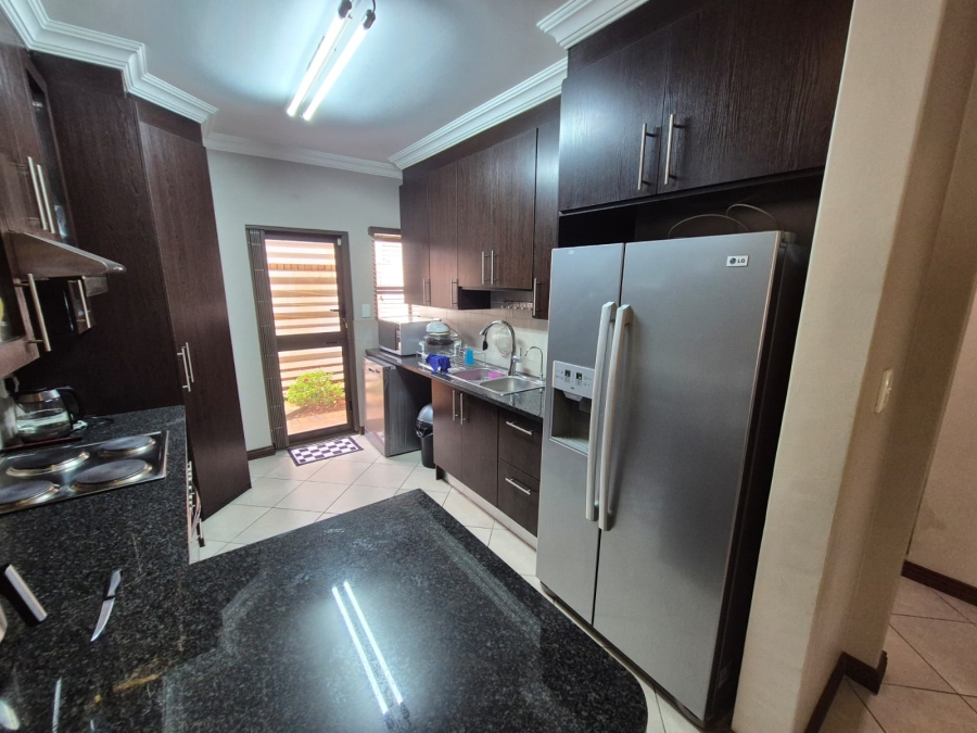 3 Bedroom Property for Sale in Annlin Gauteng
