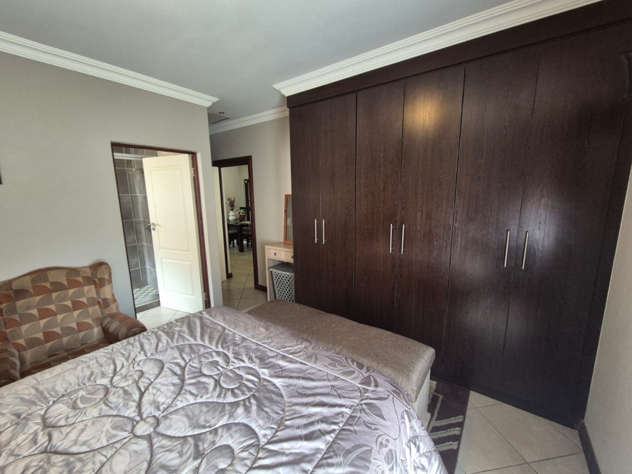 3 Bedroom Property for Sale in Annlin Gauteng