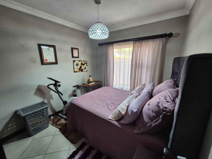 3 Bedroom Property for Sale in Annlin Gauteng