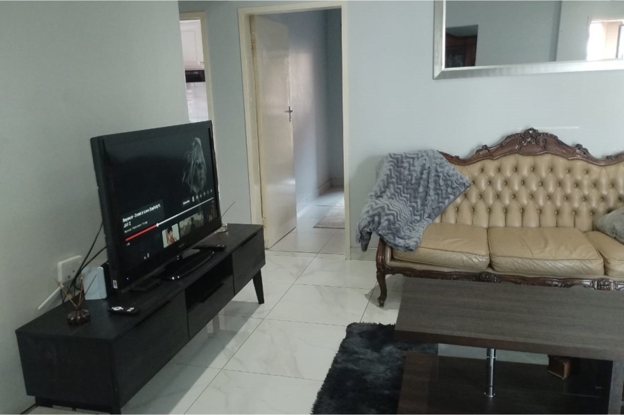 3 Bedroom Property for Sale in Diepkloof Gauteng