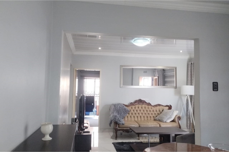 3 Bedroom Property for Sale in Diepkloof Gauteng