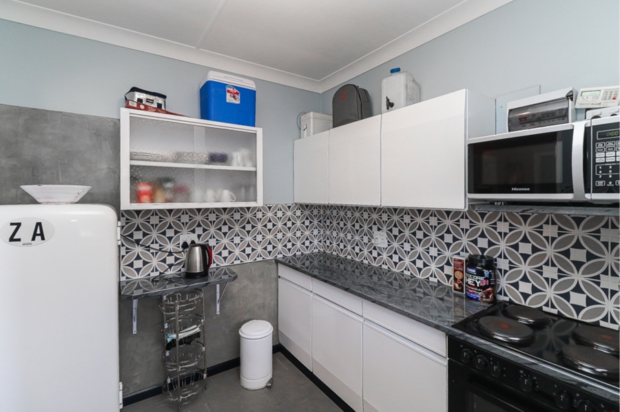 1 Bedroom Property for Sale in Casseldale Gauteng