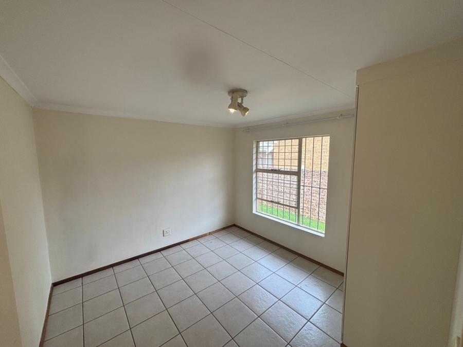 To Let 3 Bedroom Property for Rent in Birchleigh Gauteng
