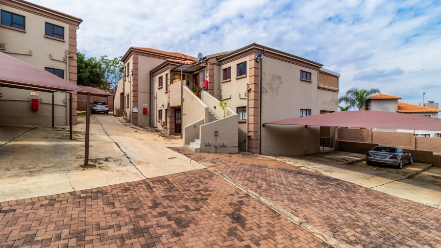 3 Bedroom Property for Sale in Bassonia Gauteng