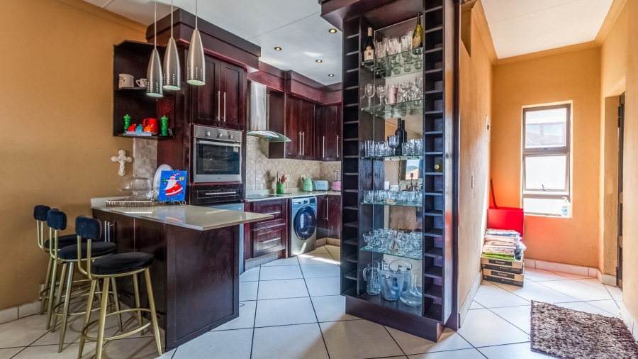 3 Bedroom Property for Sale in Bassonia Gauteng
