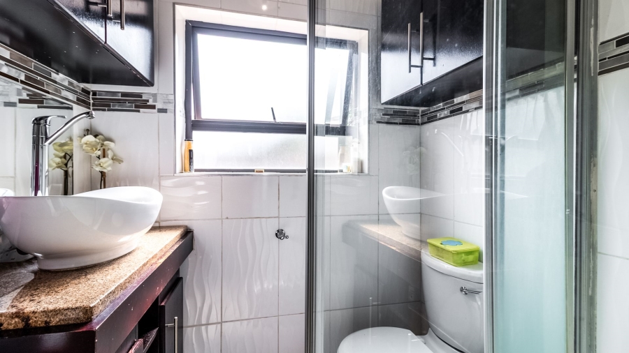 3 Bedroom Property for Sale in Bassonia Gauteng