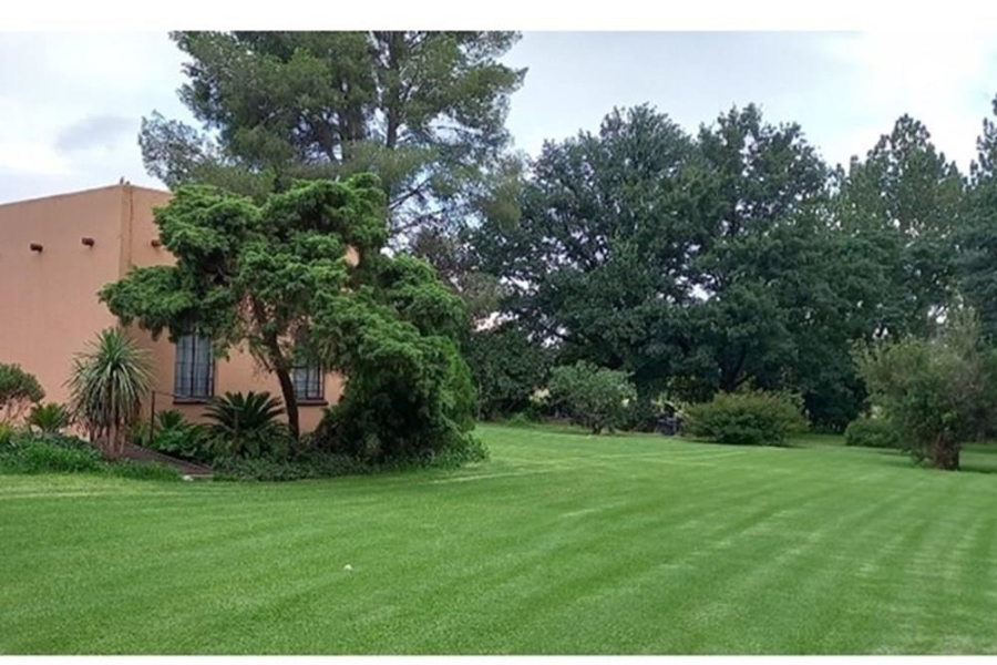 3 Bedroom Property for Sale in Mooilande Gauteng