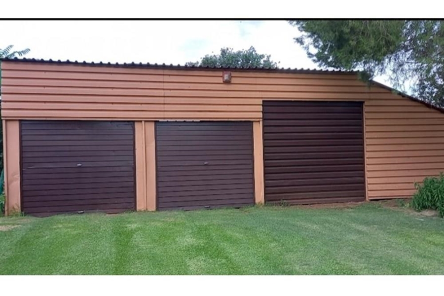 3 Bedroom Property for Sale in Mooilande Gauteng