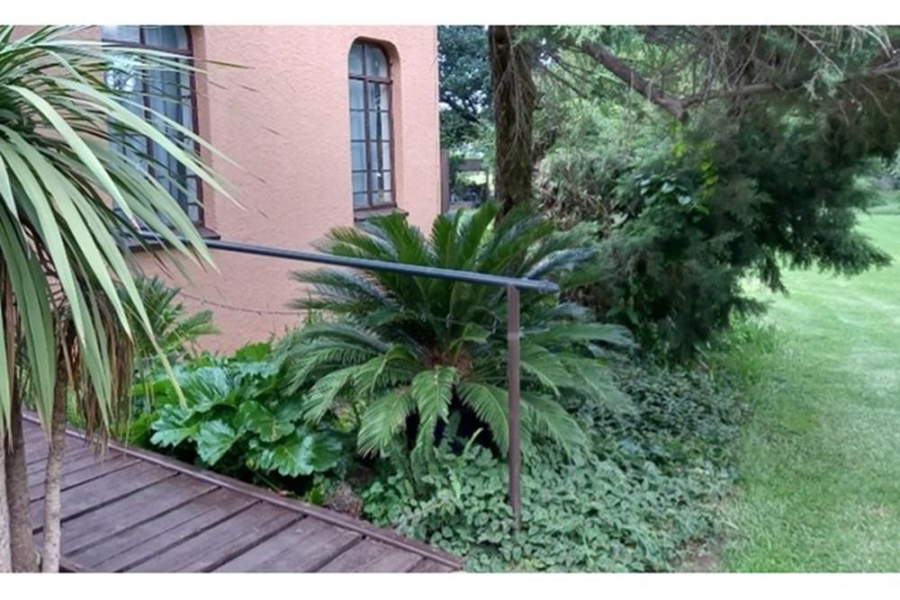 3 Bedroom Property for Sale in Mooilande Gauteng