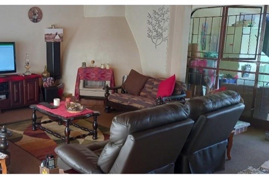 3 Bedroom Property for Sale in Mooilande Gauteng