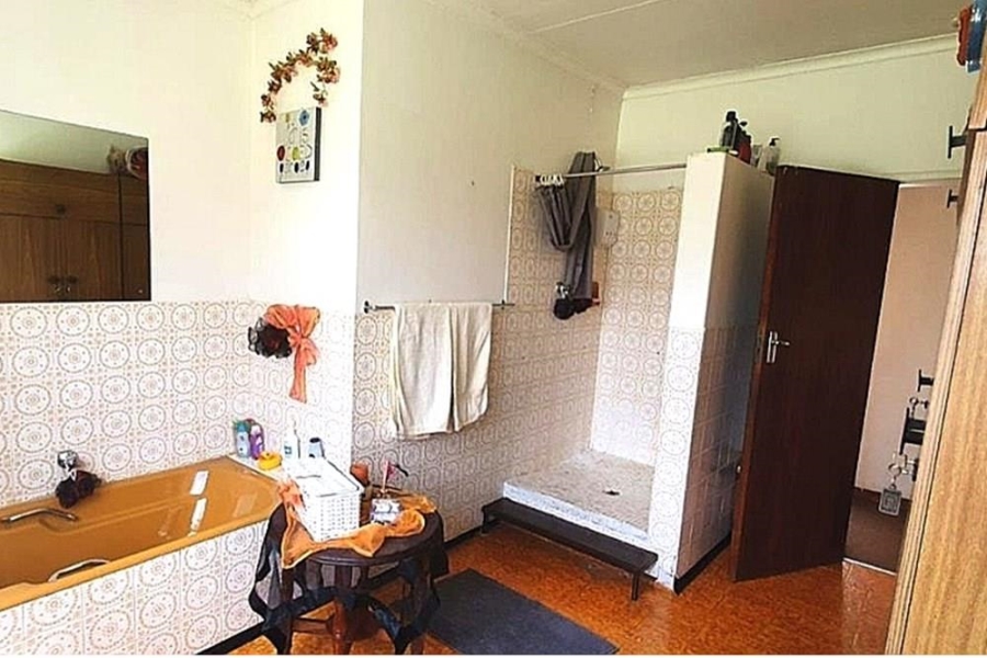 3 Bedroom Property for Sale in Mooilande Gauteng