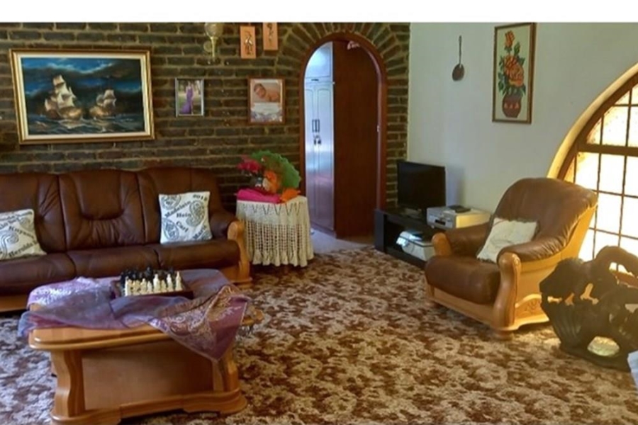 3 Bedroom Property for Sale in Mooilande Gauteng