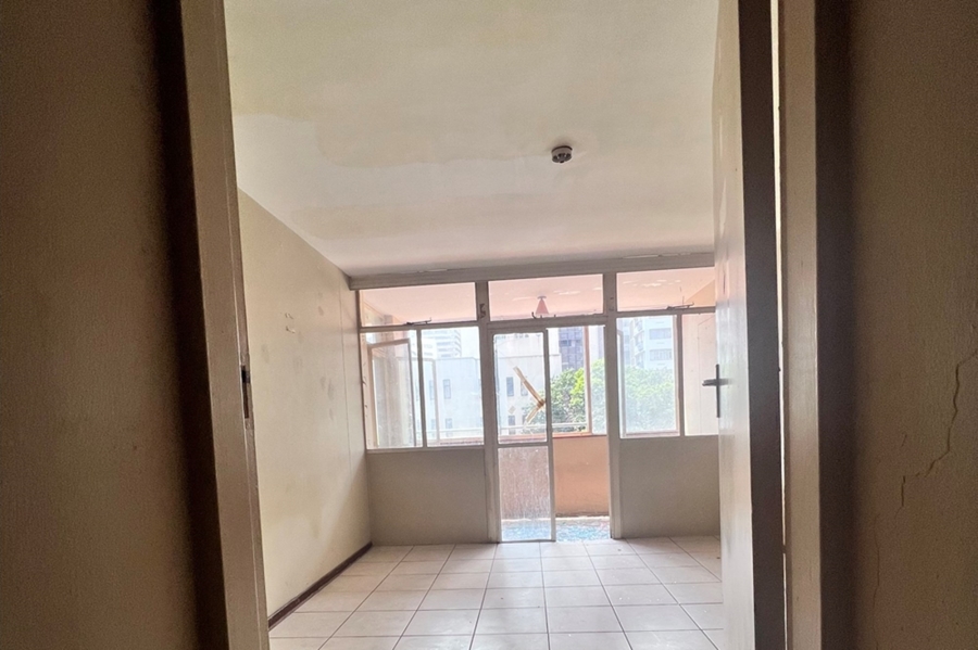 1 Bedroom Property for Sale in Braamfontein Gauteng