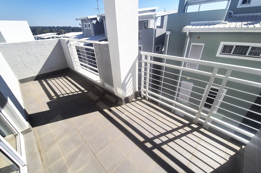 To Let 2 Bedroom Property for Rent in Paulshof Gauteng