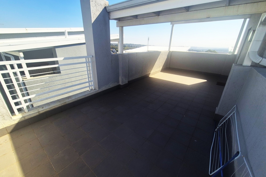 To Let 2 Bedroom Property for Rent in Paulshof Gauteng