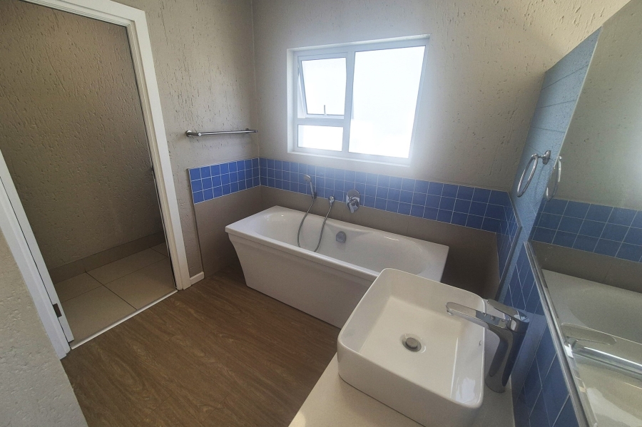 To Let 2 Bedroom Property for Rent in Paulshof Gauteng