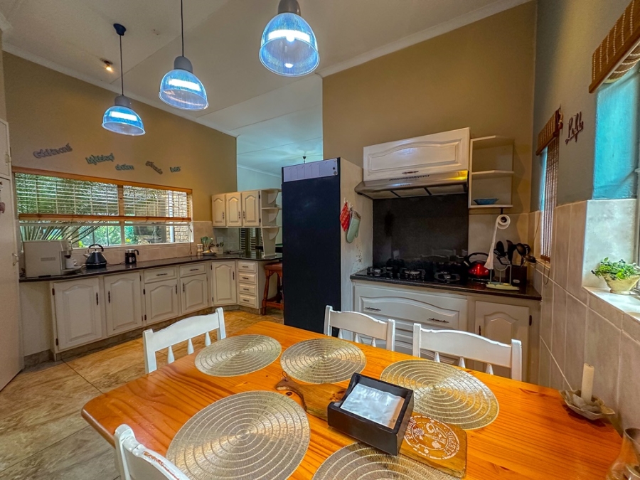 4 Bedroom Property for Sale in Eldoraigne Gauteng