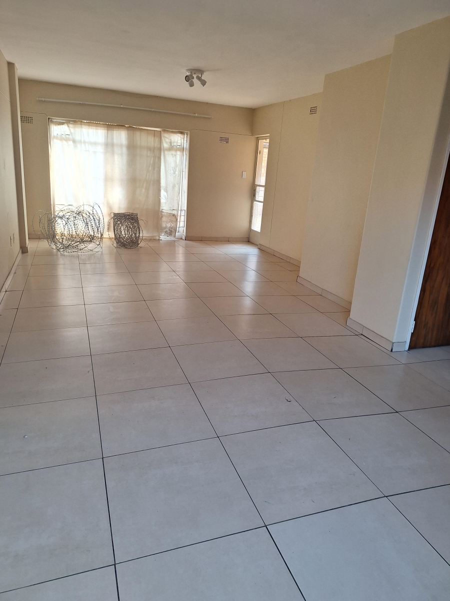 To Let 2 Bedroom Property for Rent in Jeppestown Gauteng