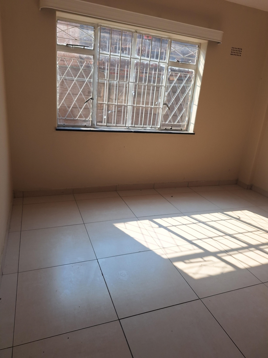 To Let 2 Bedroom Property for Rent in Jeppestown Gauteng