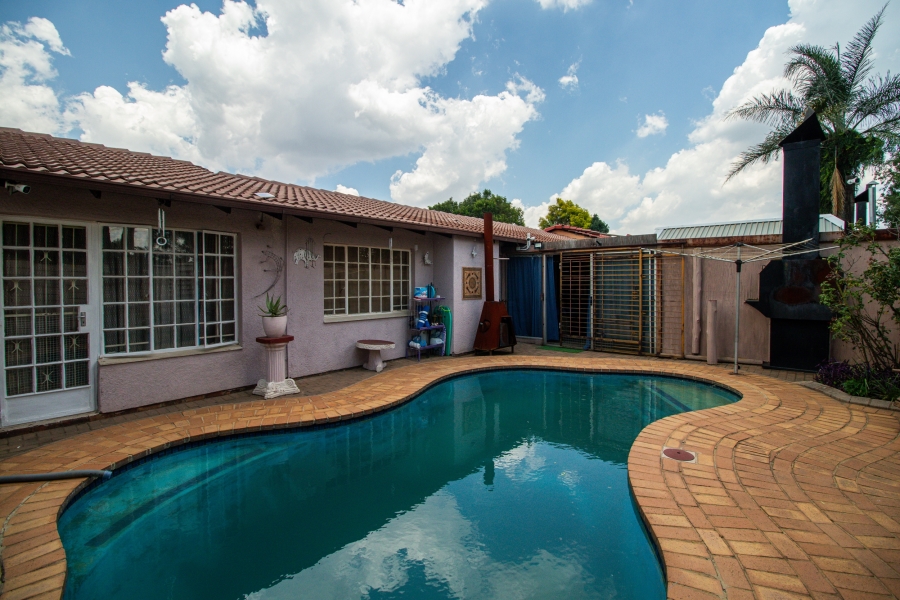 3 Bedroom Property for Sale in Huntingdon Gauteng