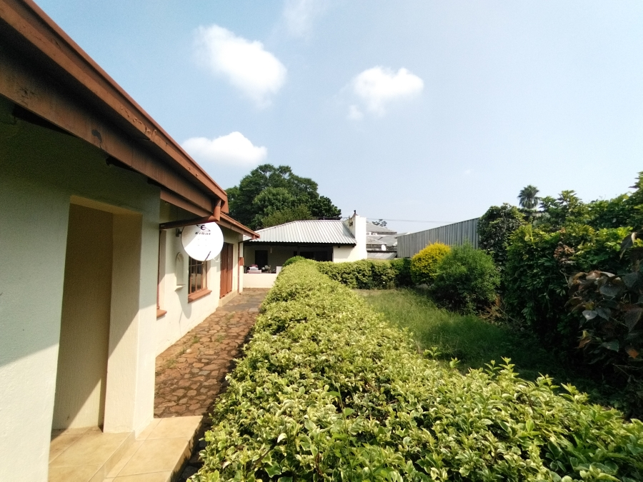 7 Bedroom Property for Sale in The Orchards Gauteng