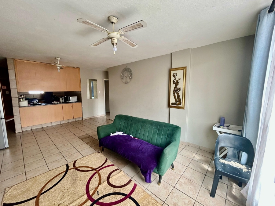2 Bedroom Property for Sale in Wonderboom South Gauteng