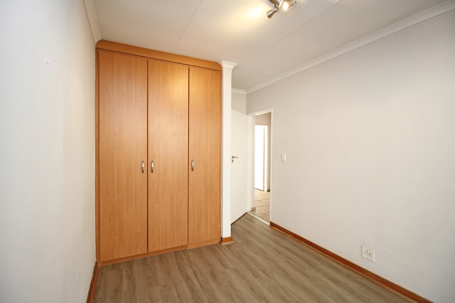 To Let 4 Bedroom Property for Rent in Fourways Gardens Gauteng