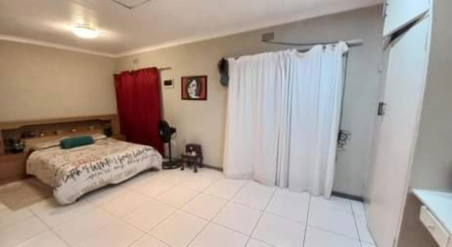 9 Bedroom Property for Sale in Vanderbijlpark SW 5 Gauteng