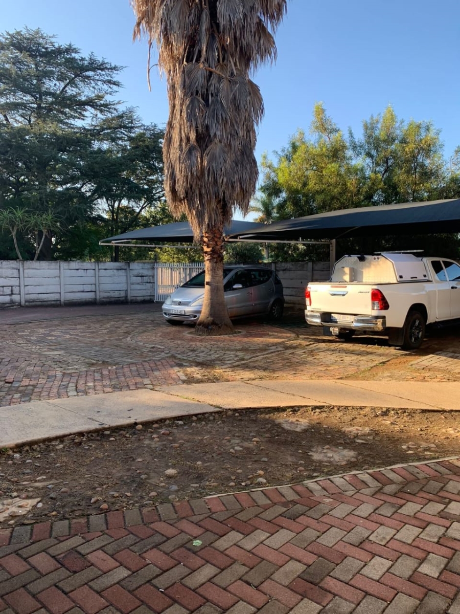 9 Bedroom Property for Sale in Vanderbijlpark SW 5 Gauteng