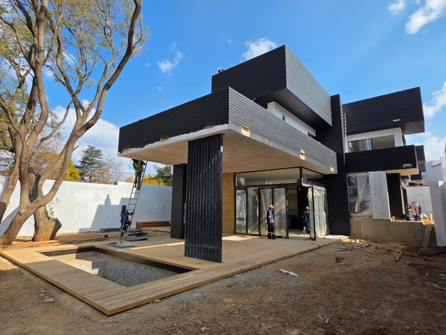4 Bedroom Property for Sale in Bryanston Gauteng
