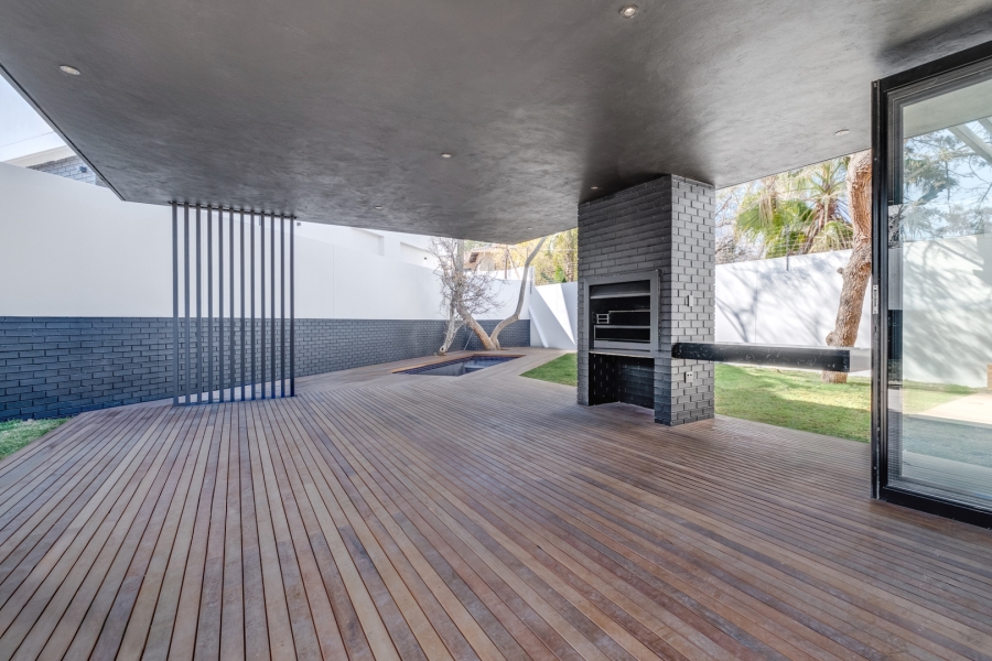 4 Bedroom Property for Sale in Bryanston Gauteng
