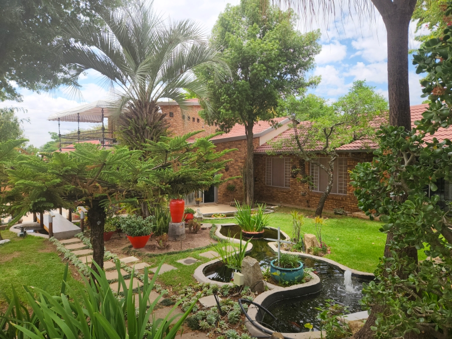 3 Bedroom Property for Sale in Bloubosrand Gauteng