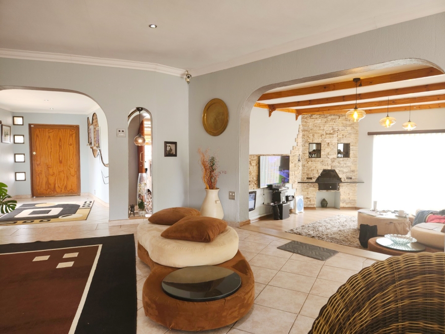 3 Bedroom Property for Sale in Bloubosrand Gauteng