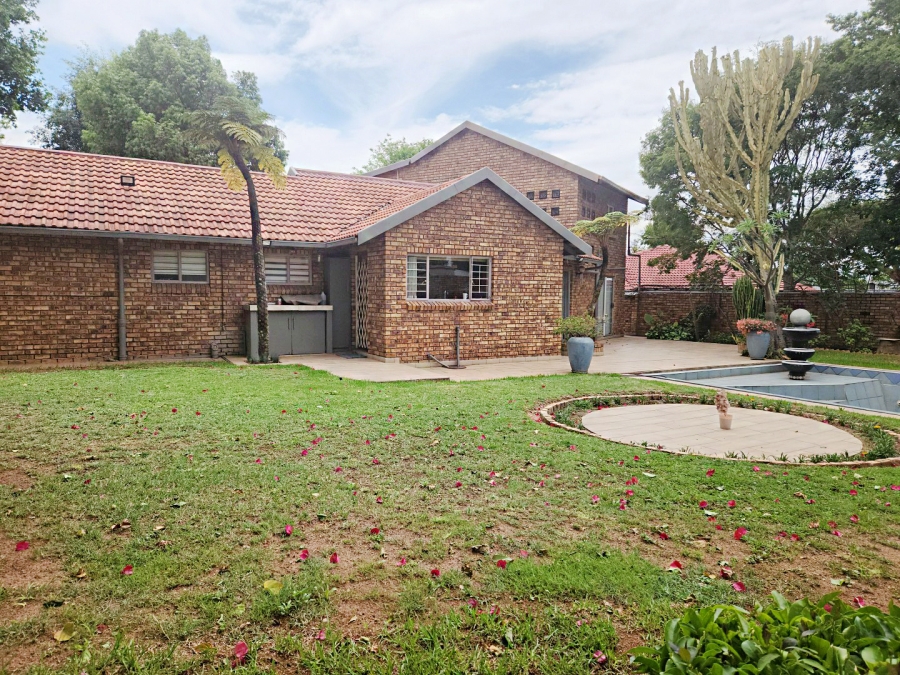 3 Bedroom Property for Sale in Bloubosrand Gauteng