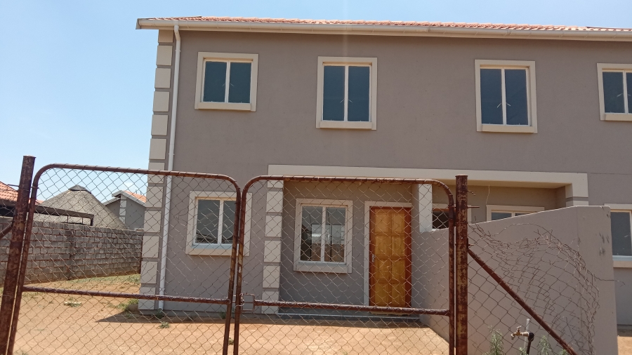 2 Bedroom Property for Sale in Buhle Park Gauteng