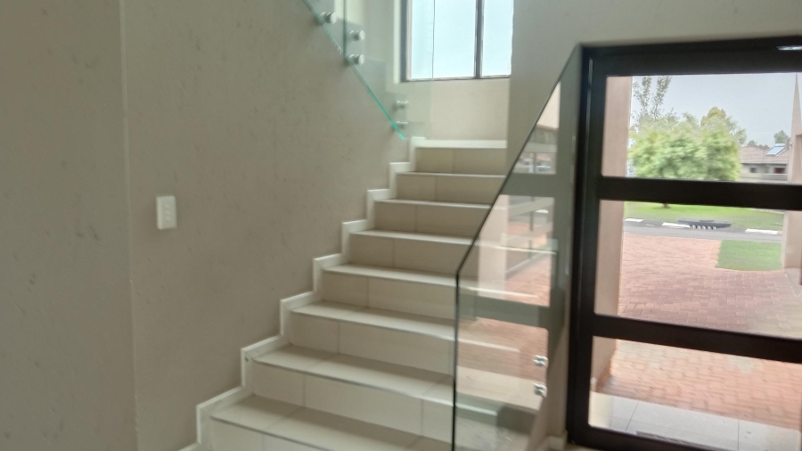 3 Bedroom Property for Sale in Helderwyk Gauteng