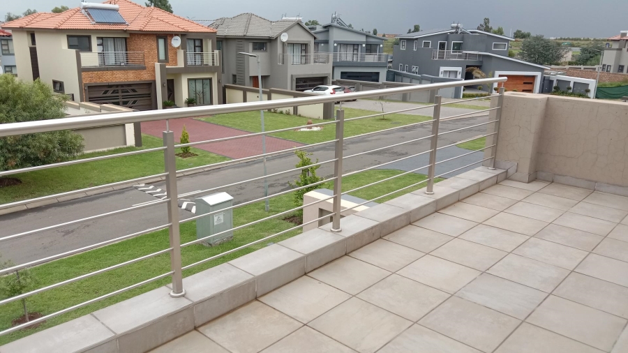 3 Bedroom Property for Sale in Helderwyk Gauteng