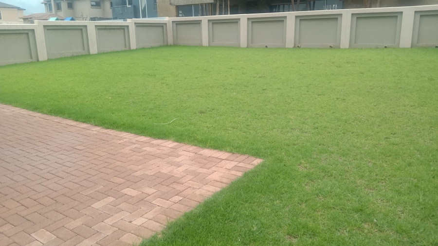 3 Bedroom Property for Sale in Helderwyk Gauteng
