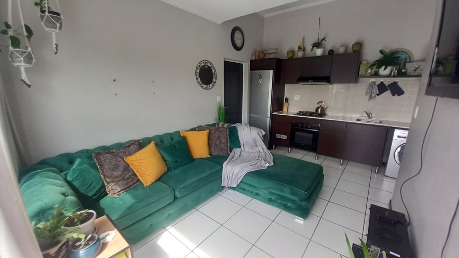 To Let 1 Bedroom Property for Rent in The Isle Gauteng